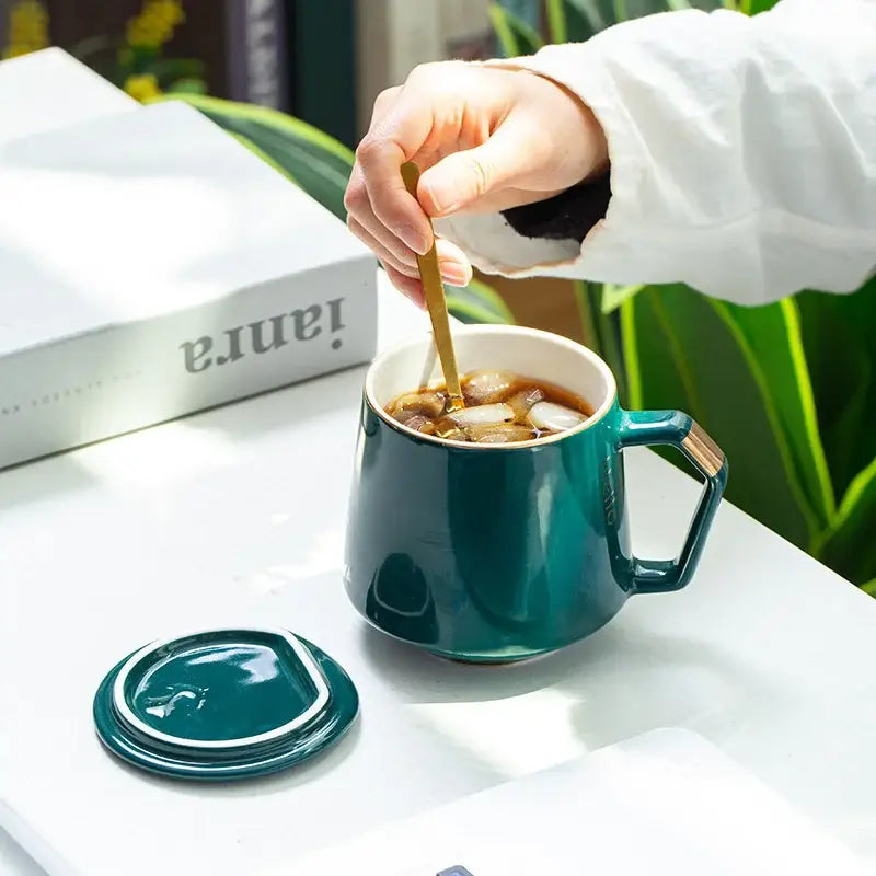 Navy & emerald ceramic mug set with gold spoons – kitchen drinkware