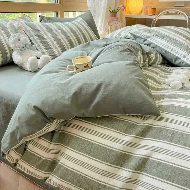 Olive green & cream cozy striped cotton bedding set bedroom quilt kit