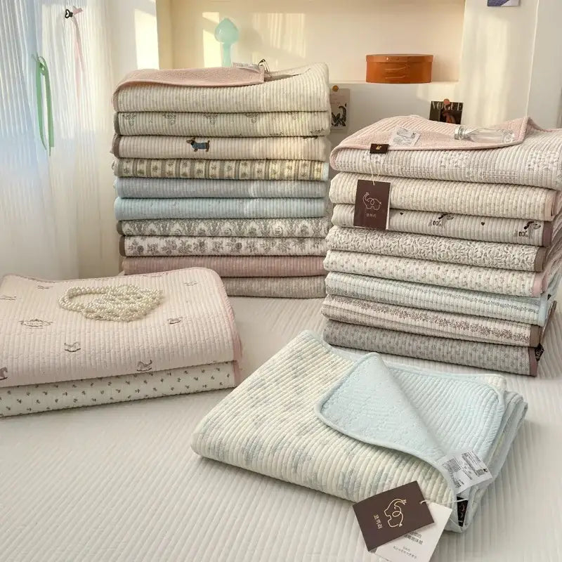 Pastel quilted cotton bed cover soft anti-slip tatami mat bedroom