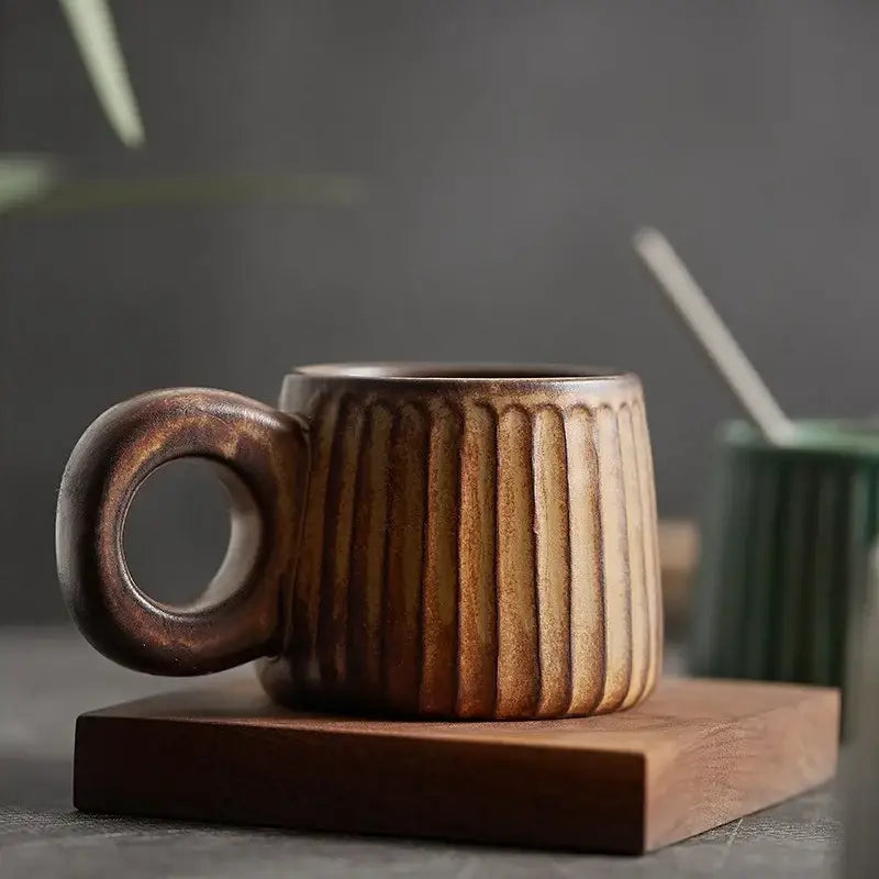 Retro brown ridged ceramic mug kitchen coffee cup with ring handle