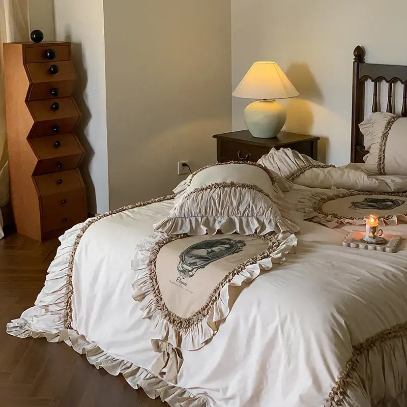Vintage beige ruffled bedding set – bedroom french lace ruffles