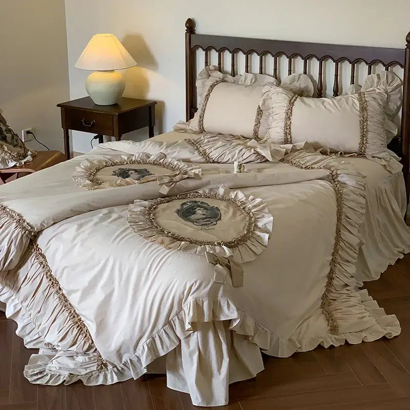 Vintage beige ruffled bedding set – bedroom french lace ruffles