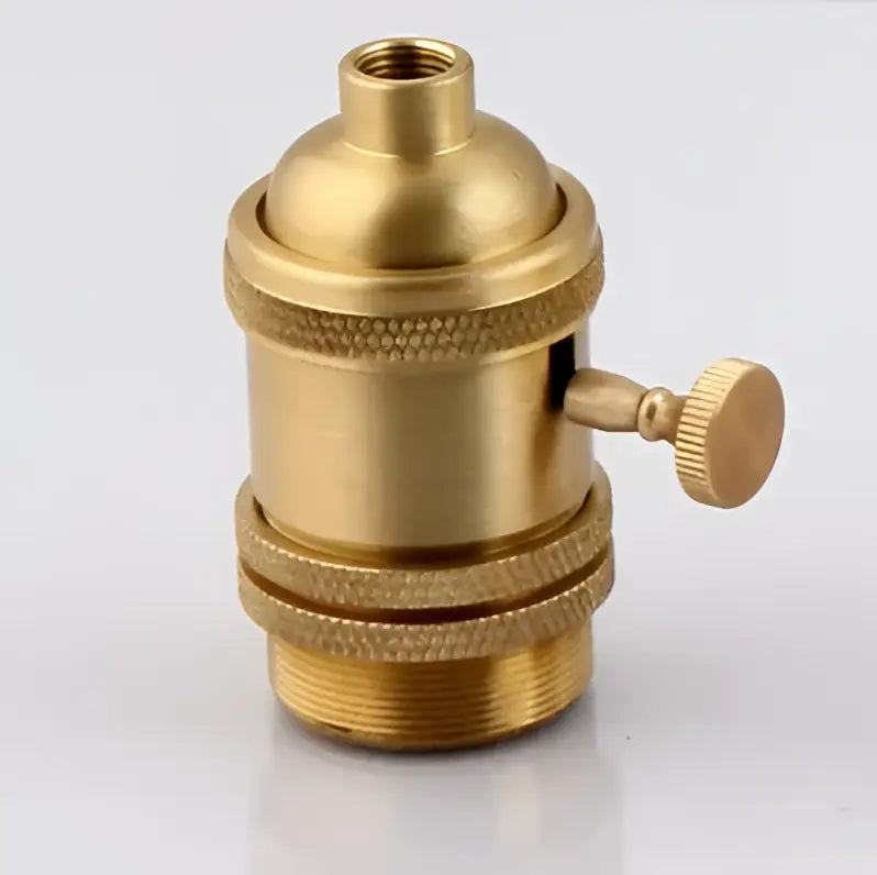 Vintage brass e27 lamp holder – living room textured socket
