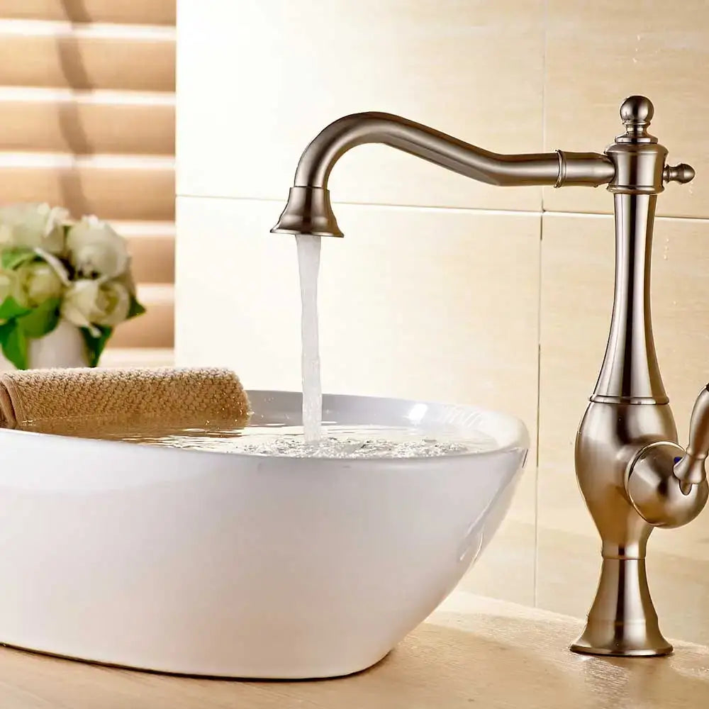 Vintage gold single handle basin faucet bathroom mixer tap